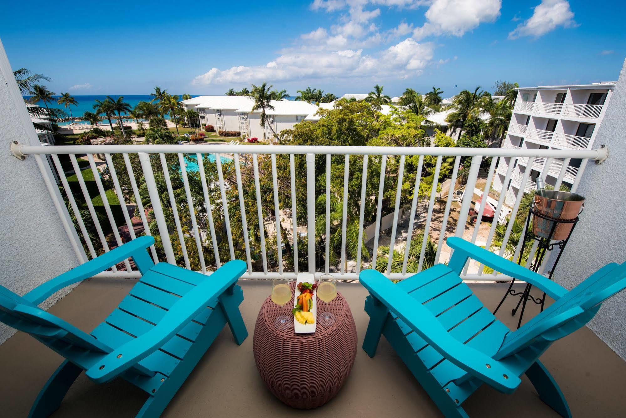 Margaritaville Beach Resort Grand Cayman George Town Exteriér fotografie